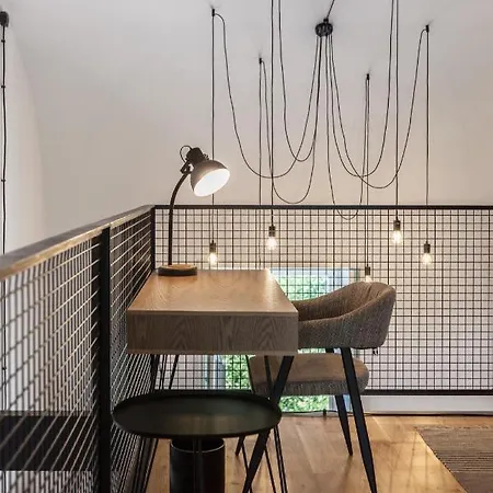 Flh Intendente Modern Mezzanine With Balcony דירה *