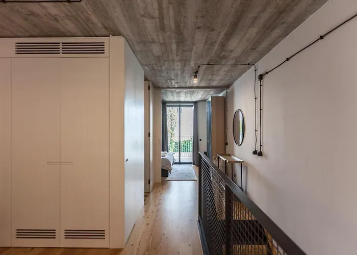 Flh Intendente Modern Mezzanine With Balcony Апартаменты Лиссабон